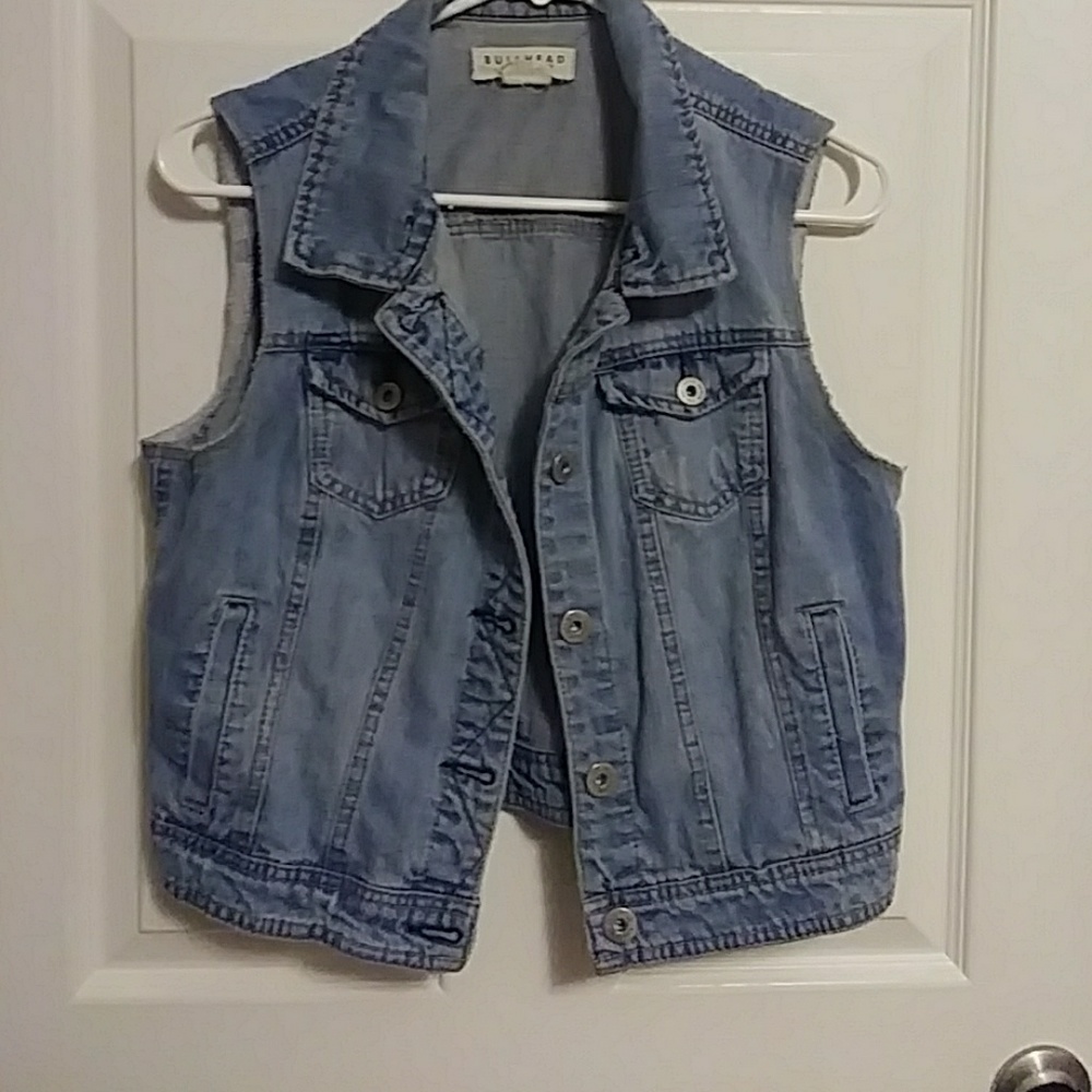 Jean Vest